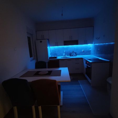 Apartman Deric Nevesinje Oda fotoğraf